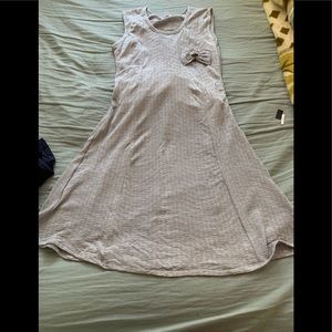 Sleeveless dress